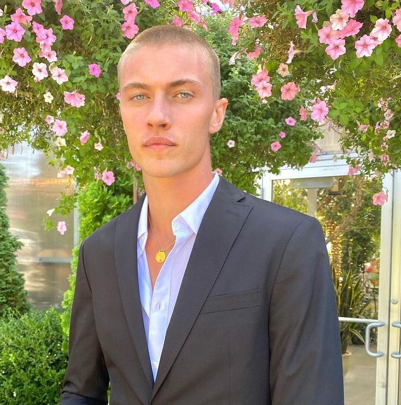 Lucky Blue Smith Family Wife, Kids, Parents, Siblings FamilyWing